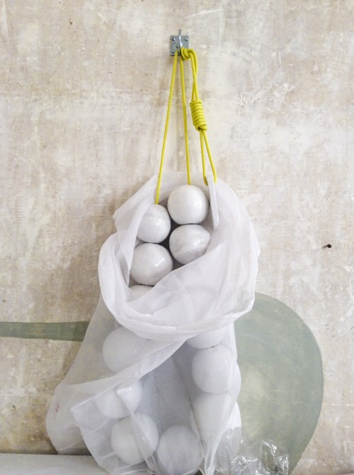 BALLS