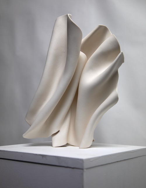 Wave Form I - Porcelain Ceramic Sculpture      2024