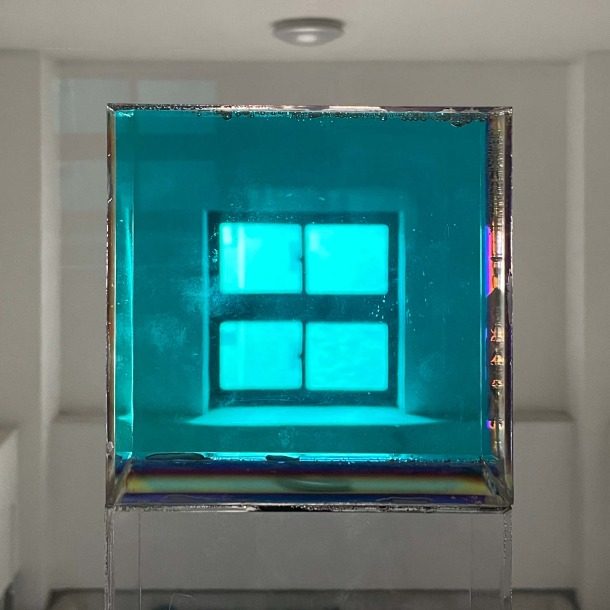 610 X 610 1