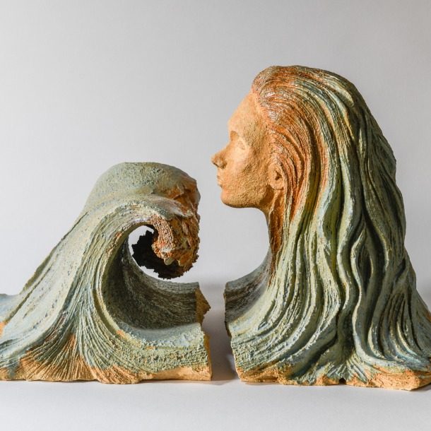 The Woman And The Wave By Francesca Flynn 1