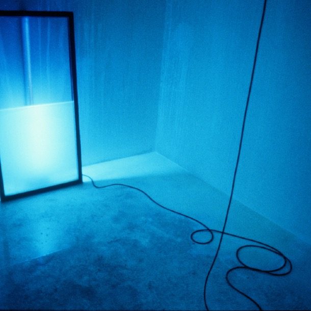 2. %22blue Room%22 (installation)2000 Simonkennedy