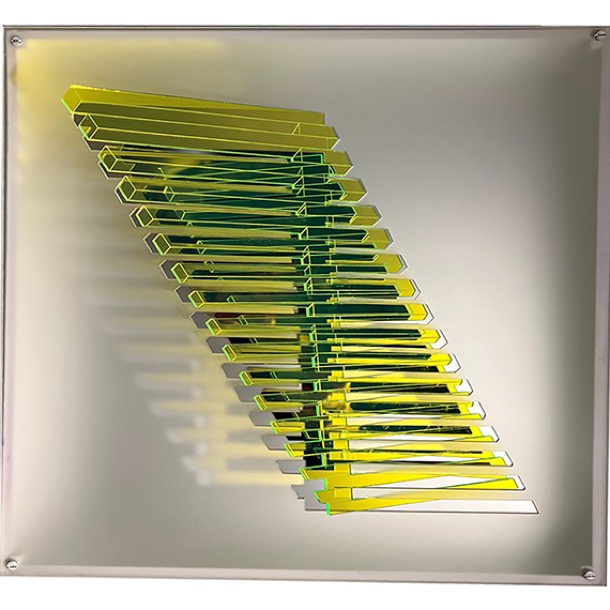 Vas 3 Stacked Wedge