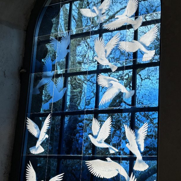 Dove Window